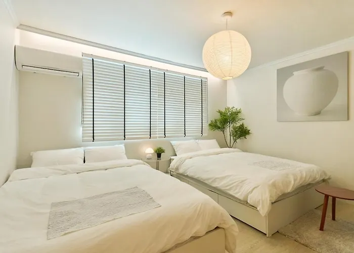 Villa Casa Amarilla 6 Minutes On Foot From Hongik Station