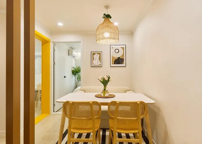 Casa Amarilla 6 Minutes On Foot From Hongik Station Villa